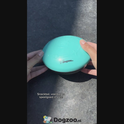 Dog ball - Slowfeeder - Anti-gobble ball - Dog toys - Intelligence, snack and food ball in one - 15x9cm